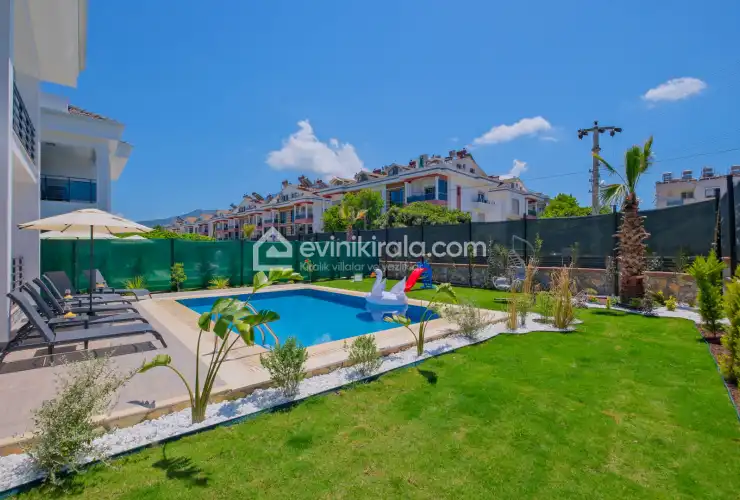 villa-white-palm-1-43-4756.jpg