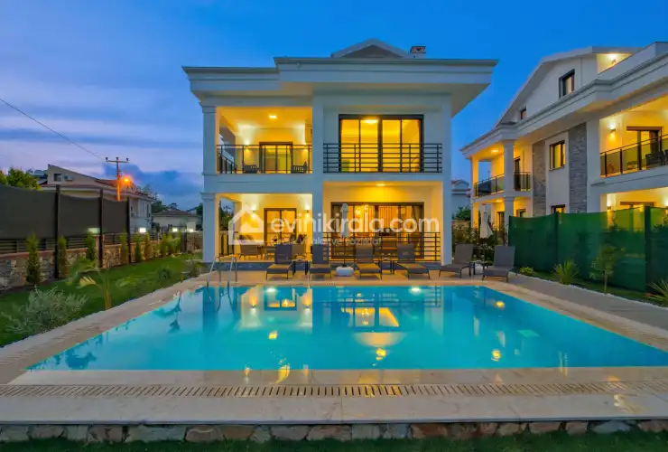 villa-white-palm-1-44-5729.jpg