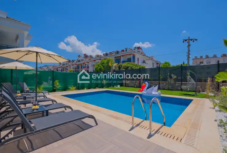 villa-white-palm-1-50-3277.jpg
