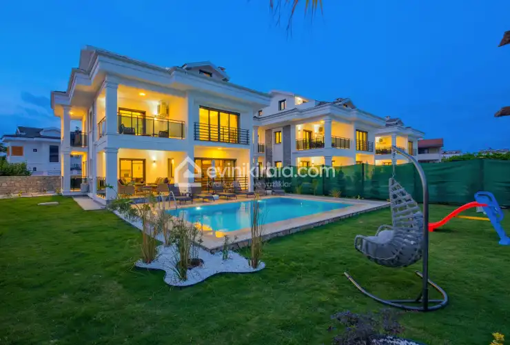 villa-white-palm-1-52-8747.jpg